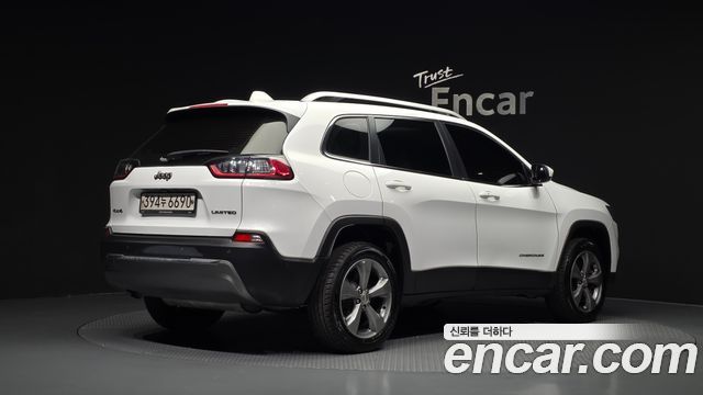 Jeep Cherokee (KL) 2.4 Limited AWD 2020 — фото 2