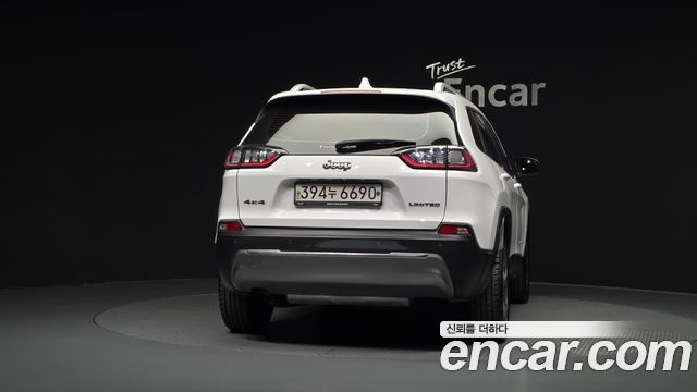 Jeep Cherokee (KL) 2.4 Limited AWD 2020 — фото 4