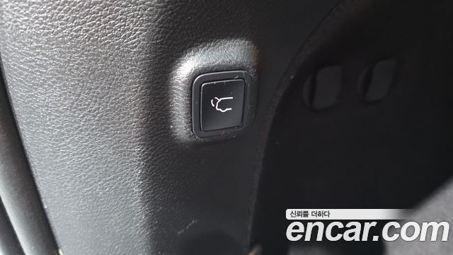 Jeep Cherokee (KL) 2.4 Limited AWD 2020 — фото 33