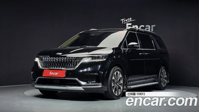 Kia Carnival (IV) Gasoline 9-Seater Signature