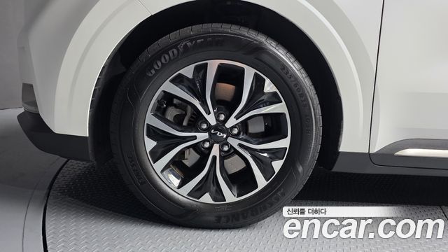 Kia Carnival (IV) Diesel 9-Seater Noblesse 2023 — фото 5