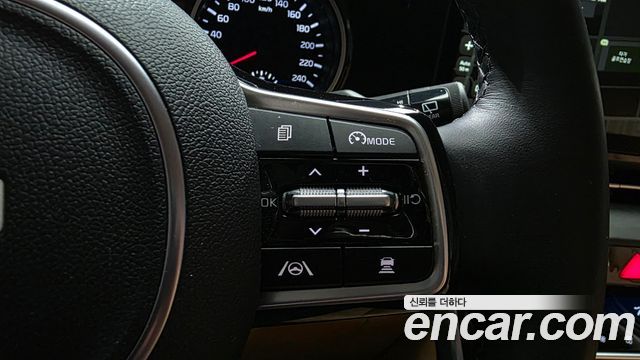 Kia Carnival (IV) Diesel 9-Seater Noblesse 2023 — фото 17