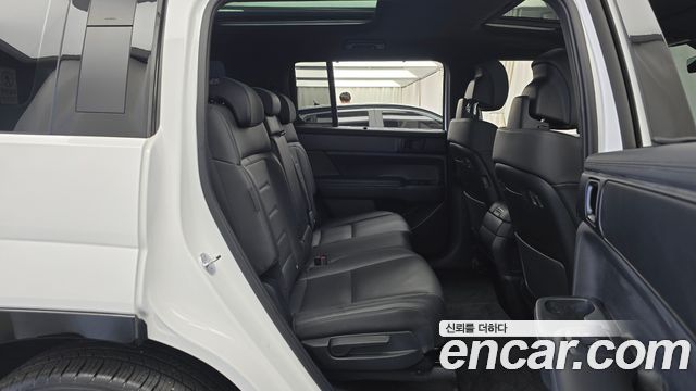 Hyundai Santa Fe (MX5) HEV 1.6 2WD Calligraphy 2025 — фото 11