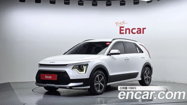 Kia Niro Trendy 2022 — фото 1