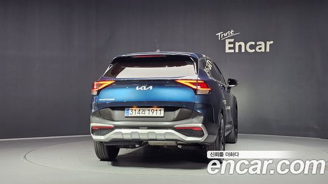 Kia Sportage (V) Diesel 2.0 2WD Prestige 2024 — фото 4