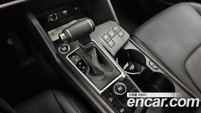 Kia Sportage (V) Diesel 2.0 2WD Prestige 2024 — фото 9