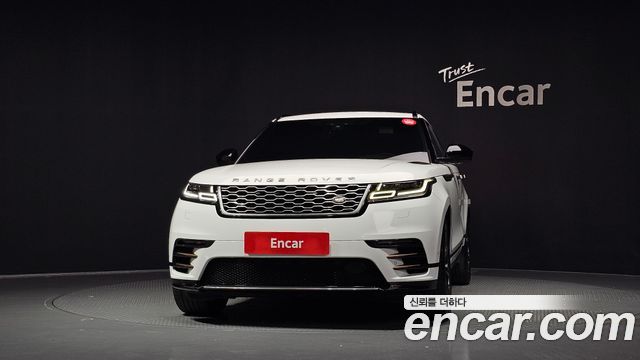 Land Rover Range Rover Velar 3.0 D300 R-Dynamic SE 2019 — фото 3