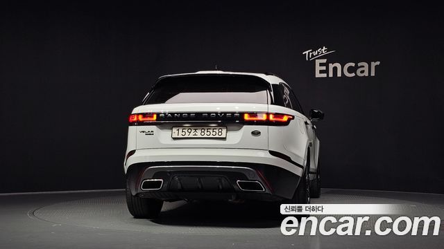 Land Rover Range Rover Velar 3.0 D300 R-Dynamic SE 2019 — фото 4