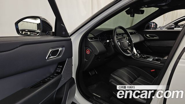 Land Rover Range Rover Velar 3.0 D300 R-Dynamic SE 2019 — фото 10