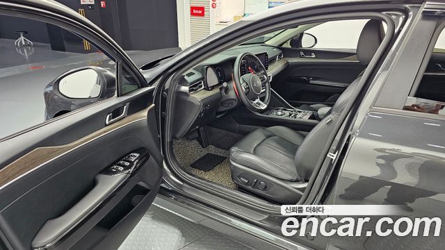 Kia K5 (III) 2.0 Noblesse 2020 — фото 10