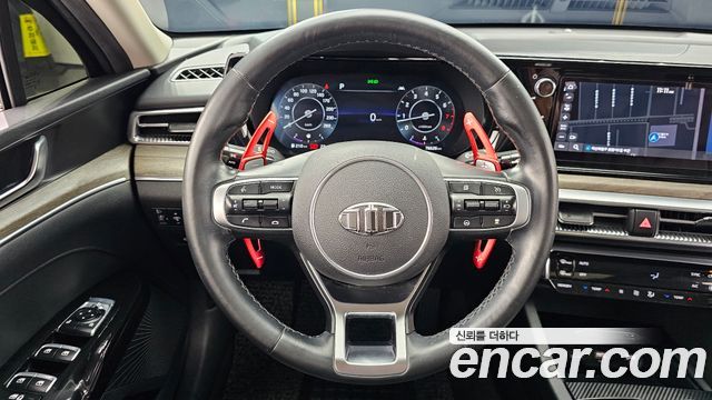 Kia K5 (III) 2.0 Noblesse 2020 — фото 13