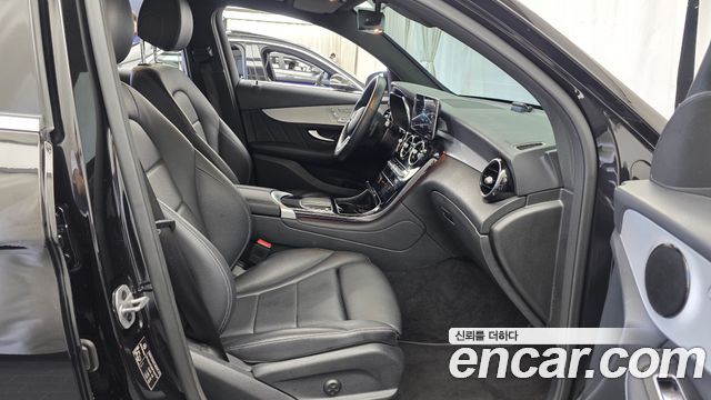 Mercedes-Benz GLC-Class (X253) GLC220 d 4MATIC Coupe 2021 — фото 26