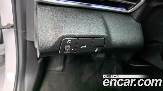Hyundai Avante (CN7) 1.6 Inspiration 2021 — фото 28