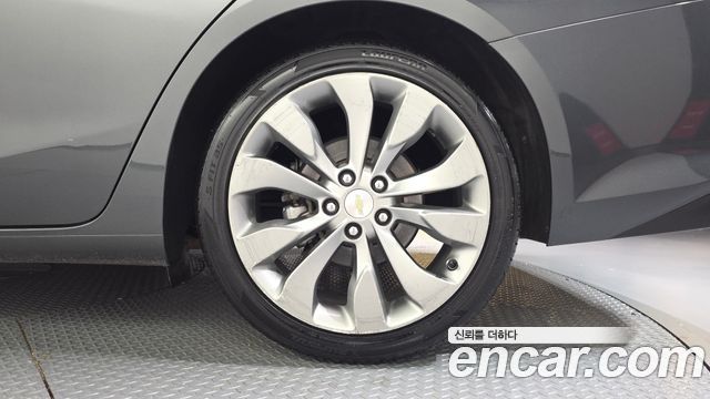 Chevrolet Malibu 1.5 Turbo LTZ 2017 — фото 21