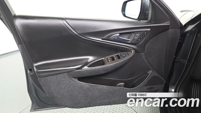 Chevrolet Malibu 1.5 Turbo LTZ 2017 — фото 24
