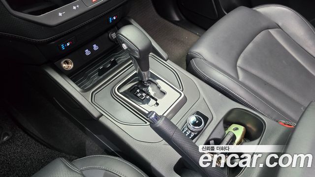 KG Mobility (SsangYong) Rexton Sports Khan Diesel 2.2 4WD Culman Wild Plus 2024 — фото 9