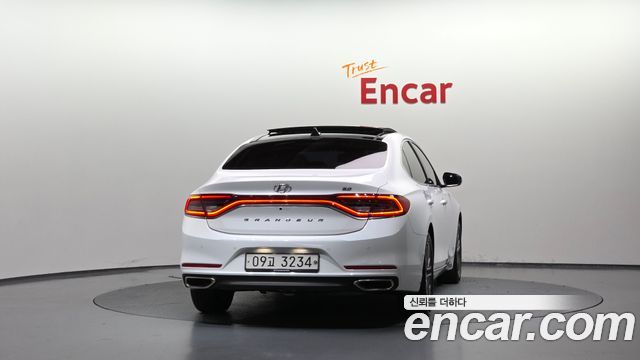 Hyundai Grandeur (IG) 2.4 Premium 2019 — фото 4