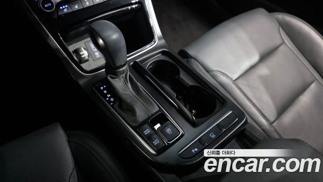 Hyundai Grandeur (IG) 2.4 Premium 2019 — фото 9