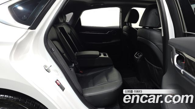 Hyundai Grandeur (IG) 2.4 Premium 2019 — фото 26