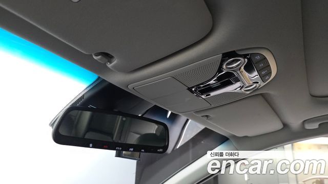Hyundai Grandeur (IG) 2.4 Premium 2019 — фото 27