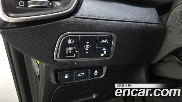 Hyundai Grandeur (IG) 2.4 Premium 2019 — фото 28
