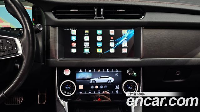 Jaguar XF (X260) 3.0 S AWD 2017 — фото 14