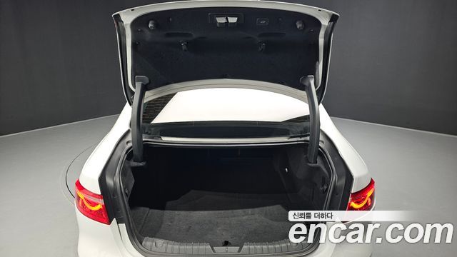 Jaguar XF (X260) 3.0 S AWD 2017 — фото 20