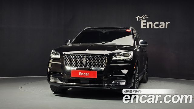 Lincoln Aviator (II) 3.0 Black Label AWD 2021 — фото 3