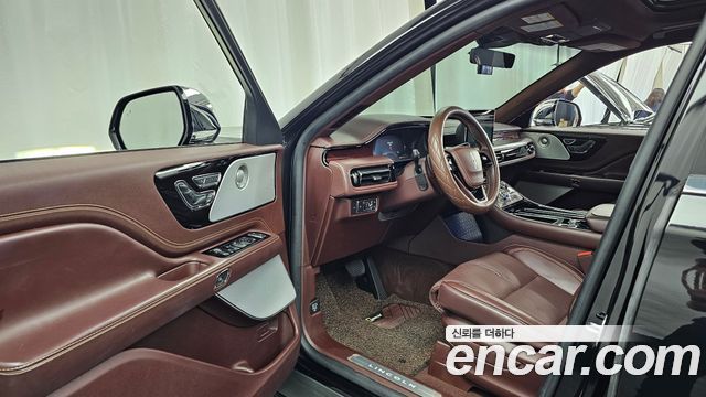 Lincoln Aviator (II) 3.0 Black Label AWD 2021 — фото 10