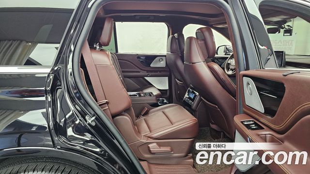 Lincoln Aviator (II) 3.0 Black Label AWD 2021 — фото 11