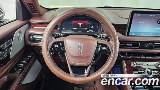 Lincoln Aviator (II) 3.0 Black Label AWD 2021 — фото 13