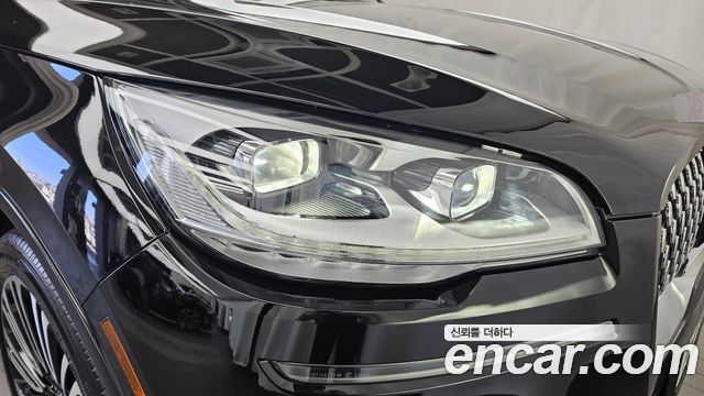 Lincoln Aviator (II) 3.0 Black Label AWD 2021 — фото 22
