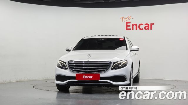 Mercedes-Benz E-Class (W213) E220d 4MATIC Exclusive 2019 — фото 3
