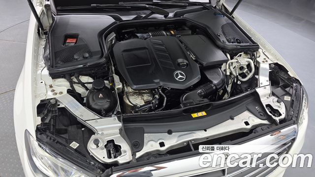 Mercedes-Benz E-Class (W213) E220d 4MATIC Exclusive 2019 — фото 6