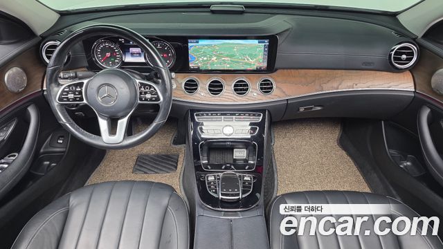 Mercedes-Benz E-Class (W213) E220d 4MATIC Exclusive 2019 — фото 7
