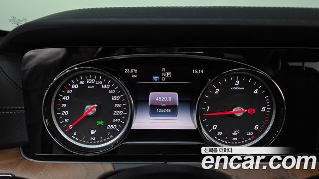 Mercedes-Benz E-Class (W213) E220d 4MATIC Exclusive 2019 — фото 8