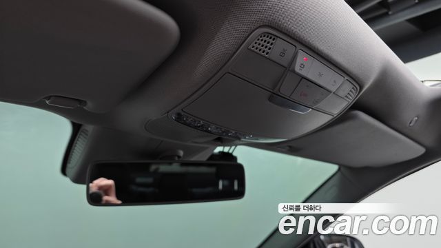 Mercedes-Benz E-Class (W213) E220d 4MATIC Exclusive 2019 — фото 37