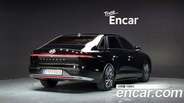 Hyundai Grandeur (GN7) 2,5 Gasoline 2WD Premium 2023 — фото 2