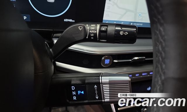 Hyundai Grandeur (GN7) 2,5 Gasoline 2WD Premium 2023 — фото 9