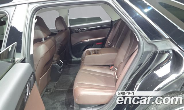 Hyundai Grandeur (GN7) 2,5 Gasoline 2WD Premium 2023 — фото 12