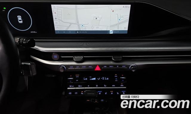 Hyundai Grandeur (GN7) 2,5 Gasoline 2WD Premium 2023 — фото 13