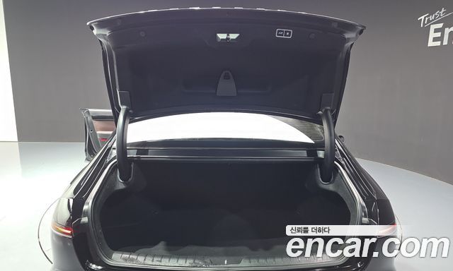 Hyundai Grandeur (GN7) 2,5 Gasoline 2WD Premium 2023 — фото 18