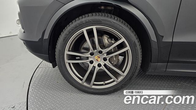 Porsche Cayenne (PO536) 3.0 COUPE PLATINUM EDITION 2023 — фото 5