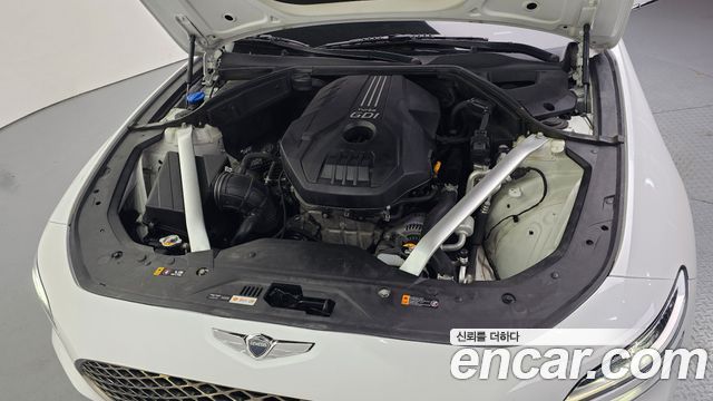 Genesis G70 Gasoline 2.0T 4WD 2022 — фото 6