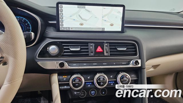 Genesis G70 Gasoline 2.0T 4WD 2022 — фото 14