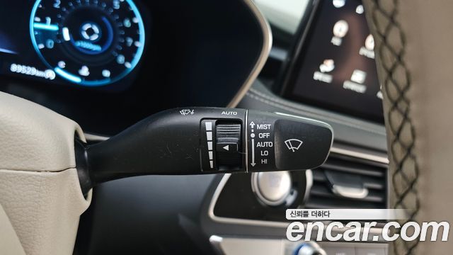 Genesis G70 Gasoline 2.0T 4WD 2022 — фото 17