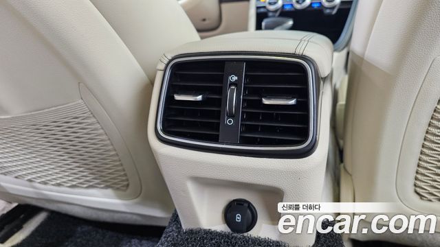 Genesis G70 Gasoline 2.0T 4WD 2022 — фото 28
