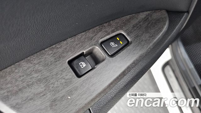 Kia Sportage Hybrid (V) Signature 2WD 2023 — фото 18