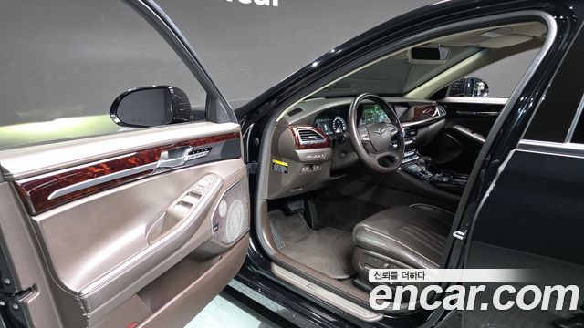 Genesis EQ900 5.0 GDI AWD Prestige 2016 — фото 10