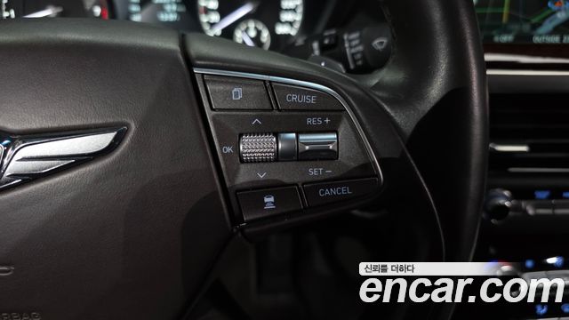 Genesis EQ900 5.0 GDI AWD Prestige 2016 — фото 18